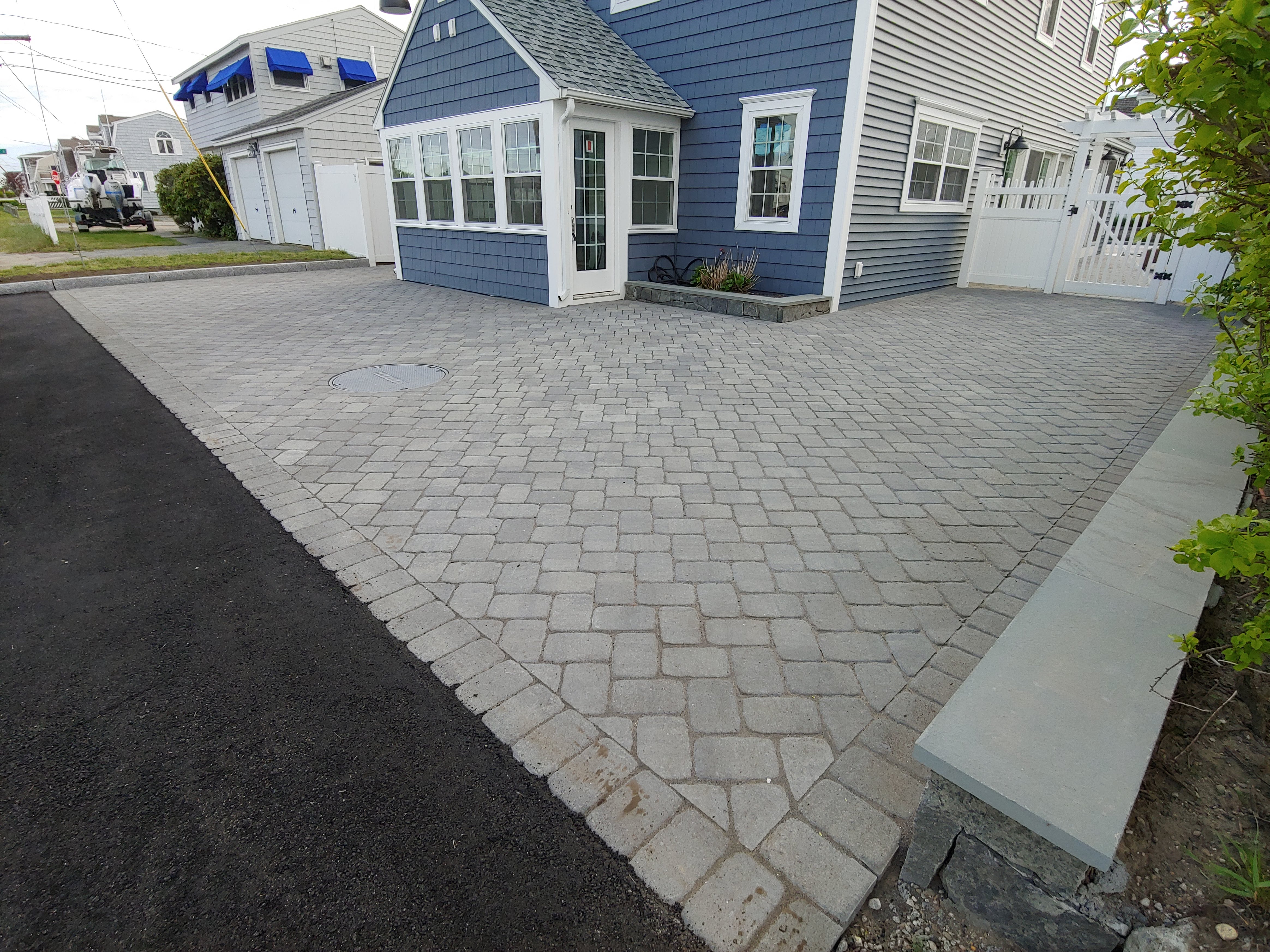 Driveway 32